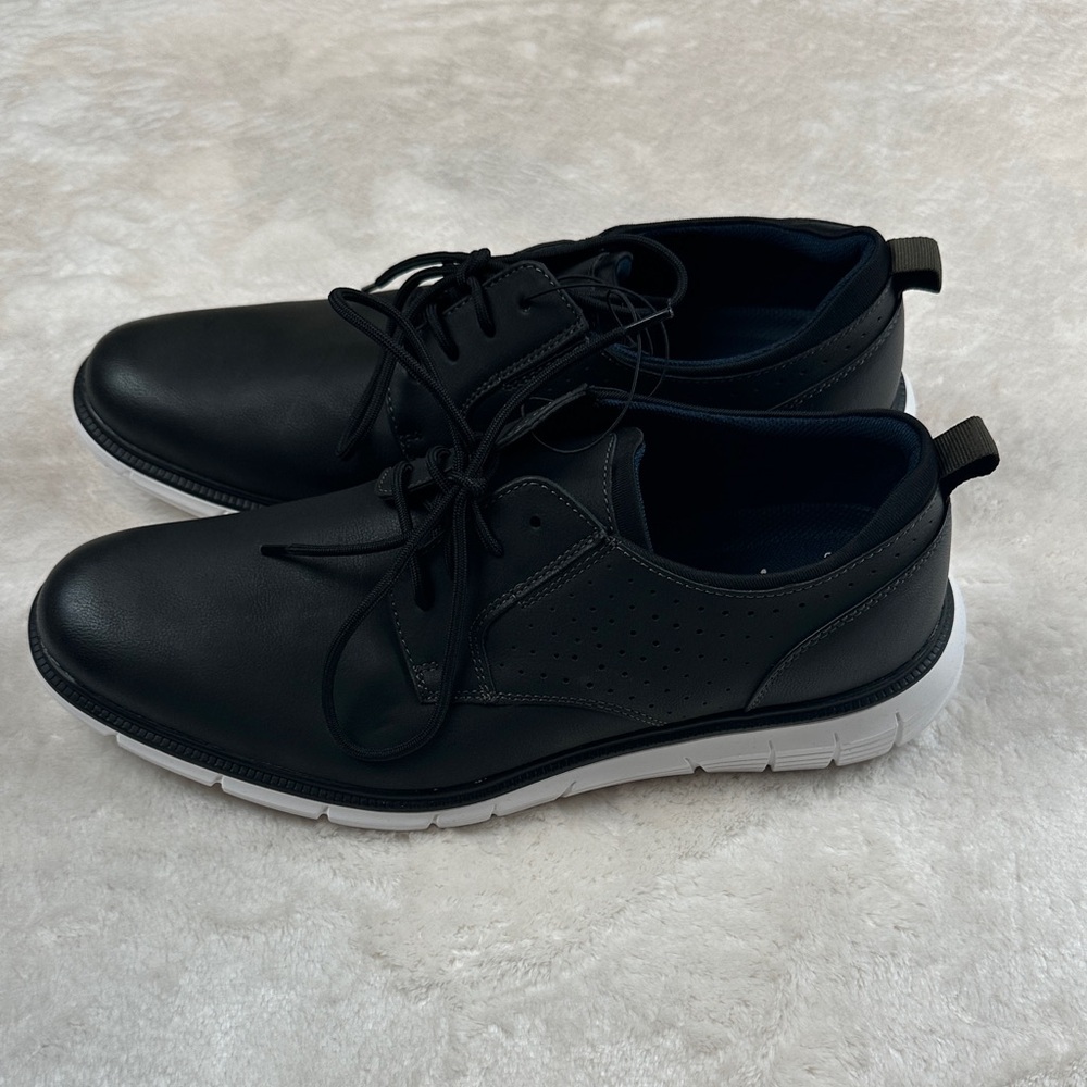 Dockers Black Oxfords with White Sole - Supreme Comfort Fontera 24